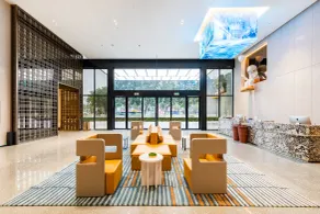 Elong WG Guangzhou Baiyun Airport -Free Shuttle Bus - Reception