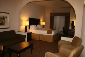 Holiday Inn Express Hotel and Suites Kingsville by IHG - Chambre