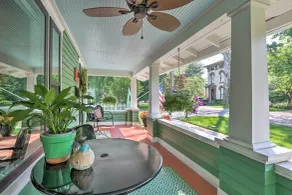 Renovated Craftsman House w/ Patio & Fire Pit! - Interiør