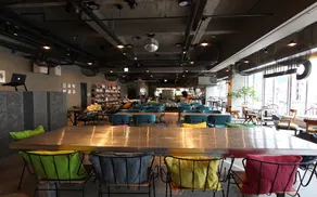 Calendar Hotel - Restaurant