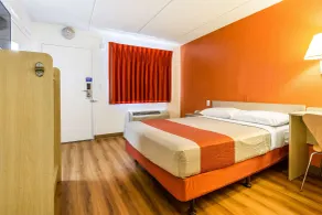 Motel 6 Tempe, AZ Phoenix Airport Priest Dr - Rom