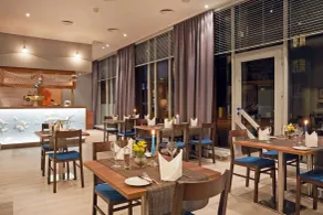 H4 Hotel Hamburg Bergedorf, Trademark Collection by Wyndham - Piscine