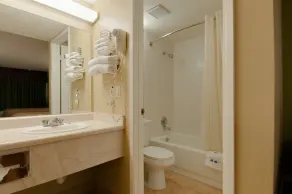 Vagabond Inn Bakersfield South - Salle de bain