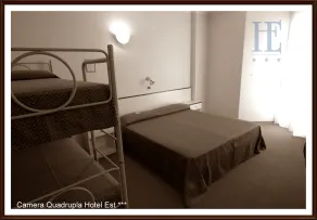Hotel Est Piombino - Vue de la chambre