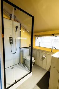 Katzrin Village Glamping - Baño