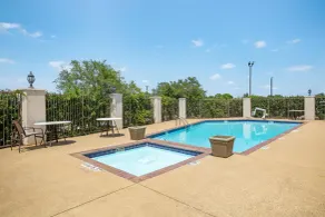 Best Western Plus Southpark Inn & Suites - Basseng