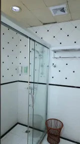 Guangzhou Aiqun Hotel - Bathroom