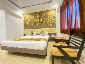 Hotel Gomti - Room