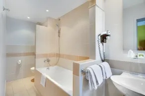 Grand Hôtel Des Gobelins - Bathroom