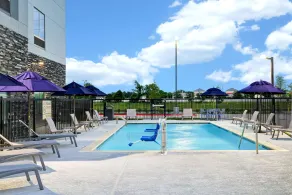 Hampton Inn & Suites Houston East Beltway 8 - Pool