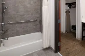 DoubleTree by Hilton Olympia Downtown Capitol District - Salle de bain