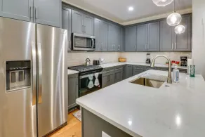Easy I-20 Access: Family Escape w/ Deck in Decatur - Interiør