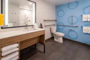 Tru By Hilton Commerce - Salle de bain