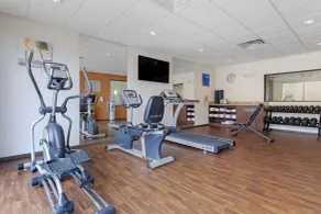 Comfort Suites and Conference Center - Treningsfasiliteter