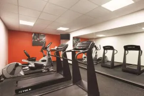 Country Inn & Suites by Radisson, Washington, DC East - Capitol Heights, MD - Salle de remise en forme