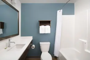 WoodSpring Suites Novi Farmington - Salle de bain