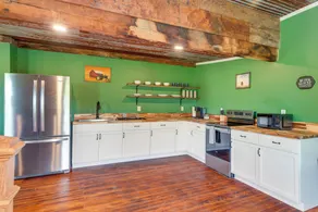 Near Wineries: Country Condo in Stony Hill - Interior