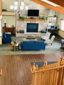 AmericInn by Wyndham Kewanee - Lobby