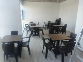 Vistara Suites - Restaurant
