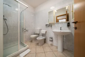 Hotel MAX Lazise &Appartamenti - A due Passi dai Parchi Più Famosi - Badezimmer