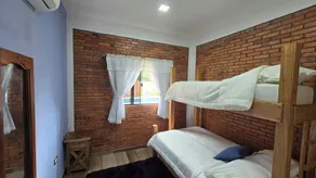 La Mala Junta - Room