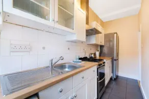 Simon Apartment - London Launchpad - Eigene Kochnische