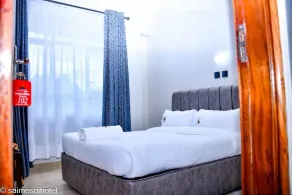 Saimo Hotel-Kabarnet - Room