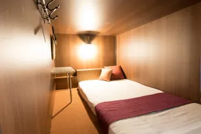 HARE-TABI SAUNA & INN Yokohama - ハレタビ - - Zimmer