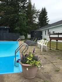 Timberland Motel - Piscina