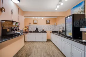 SureStay Hotel by Best Western Mt Pleasant - Restaurant