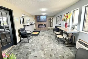 Super 8 by Wyndham Estherville - Lobby