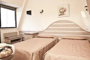 Hotel Nedy - Room