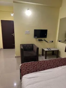 Five stones By Earth Hotel Vadapalani - Chambre