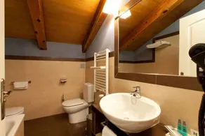 Hotel Convento Del Giraldo - Bathroom