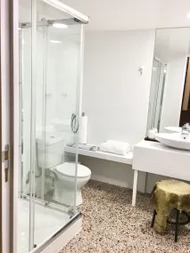 Concierge Monastiraki - Bathroom