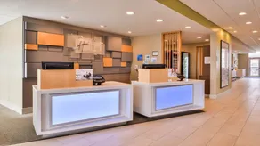 Holiday Inn Express & Suites - Parkersburg East by IHG - Réception