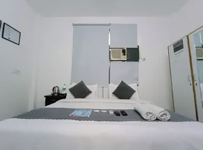 Mauryan Express Hotel Hauz Khas Fort - Camera