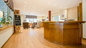 Hotel Waldhalle - Rezeption