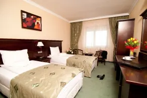 Hotel Rapsodia City Center - Room