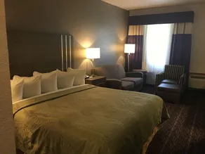 SureStay Plus by Best Western Edmond - Chambre