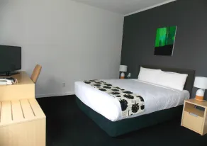 Parnell Pines Hotel - Chambre
