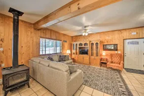 Family-Friendly Sagle Vacation Rental w/ Deck - Innvendig