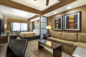 Best Western Plus Lackland Hotel & Suites - Room