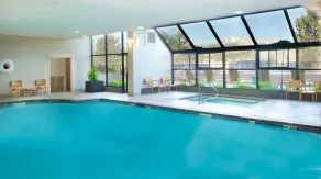 Embassy Suites by Hilton Colorado Springs - Piscine