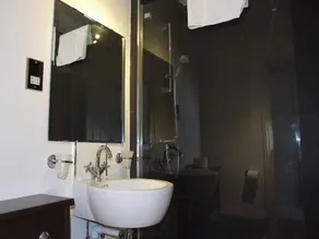 The Inn on the Loch - Bathroom