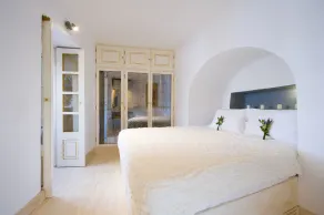 Hyperion Oia Suites - Room