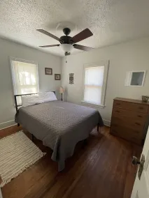 East Side Motel & Cabins - Habitación