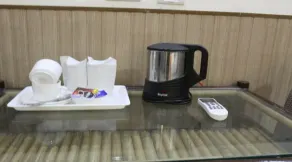 Airport Hotel J P Palace - Room