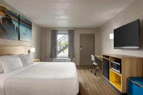 Days Inn by Wyndham Apopka/Orlando - Room