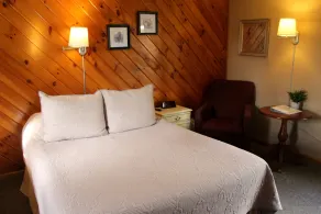 All Seasons Inn - Zimmer